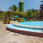 Golden Dolphin Hotel