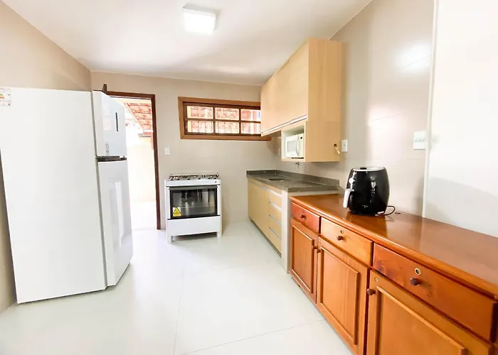 Casas Com 2 Suites