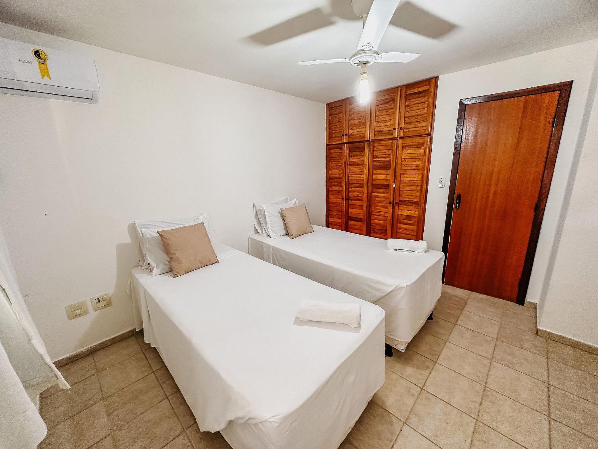 Taperapua Beachfront Suites: Axe Moi's Private Bbq & Pool Retreat Porto Seguro