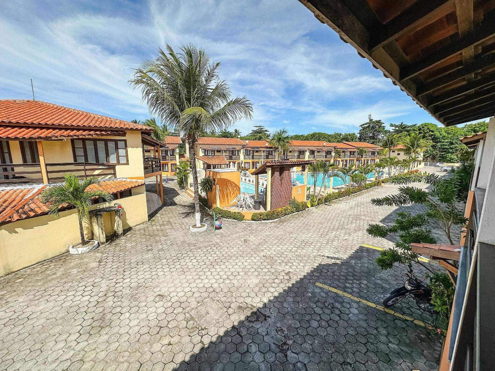 Taperapua Beachfront Suites: Axe Moi's Private Bbq & Pool Retreat Holiday home