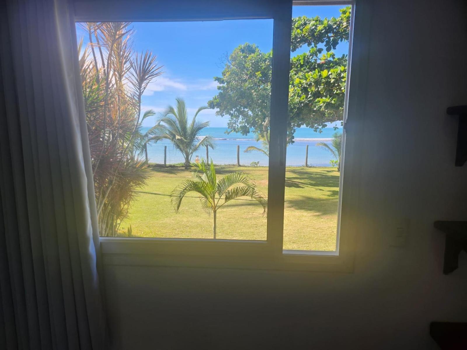 Casa Pe Na Areia Pitinga 01 Holiday home