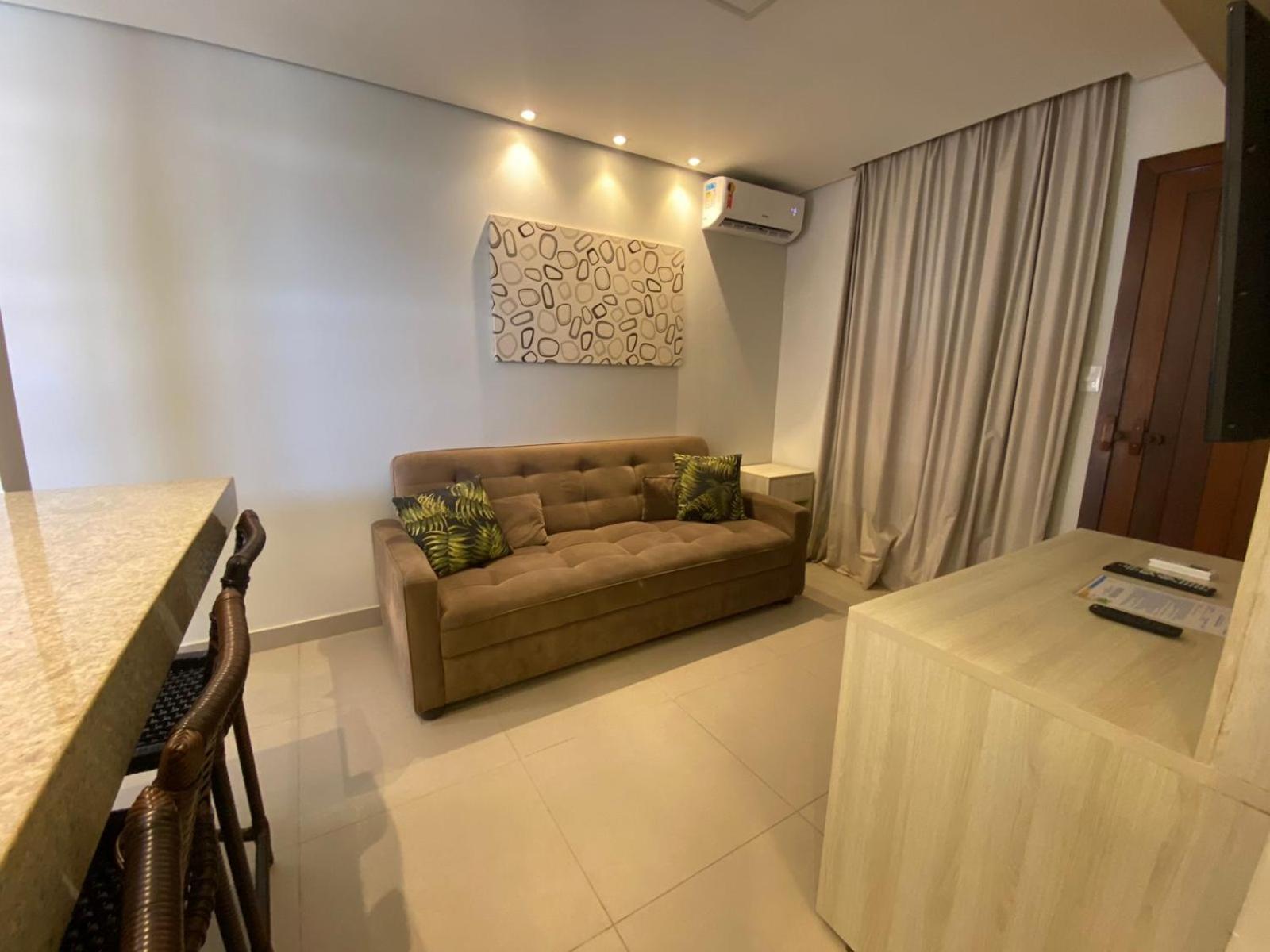Flat Premium Itaperapua Hotel