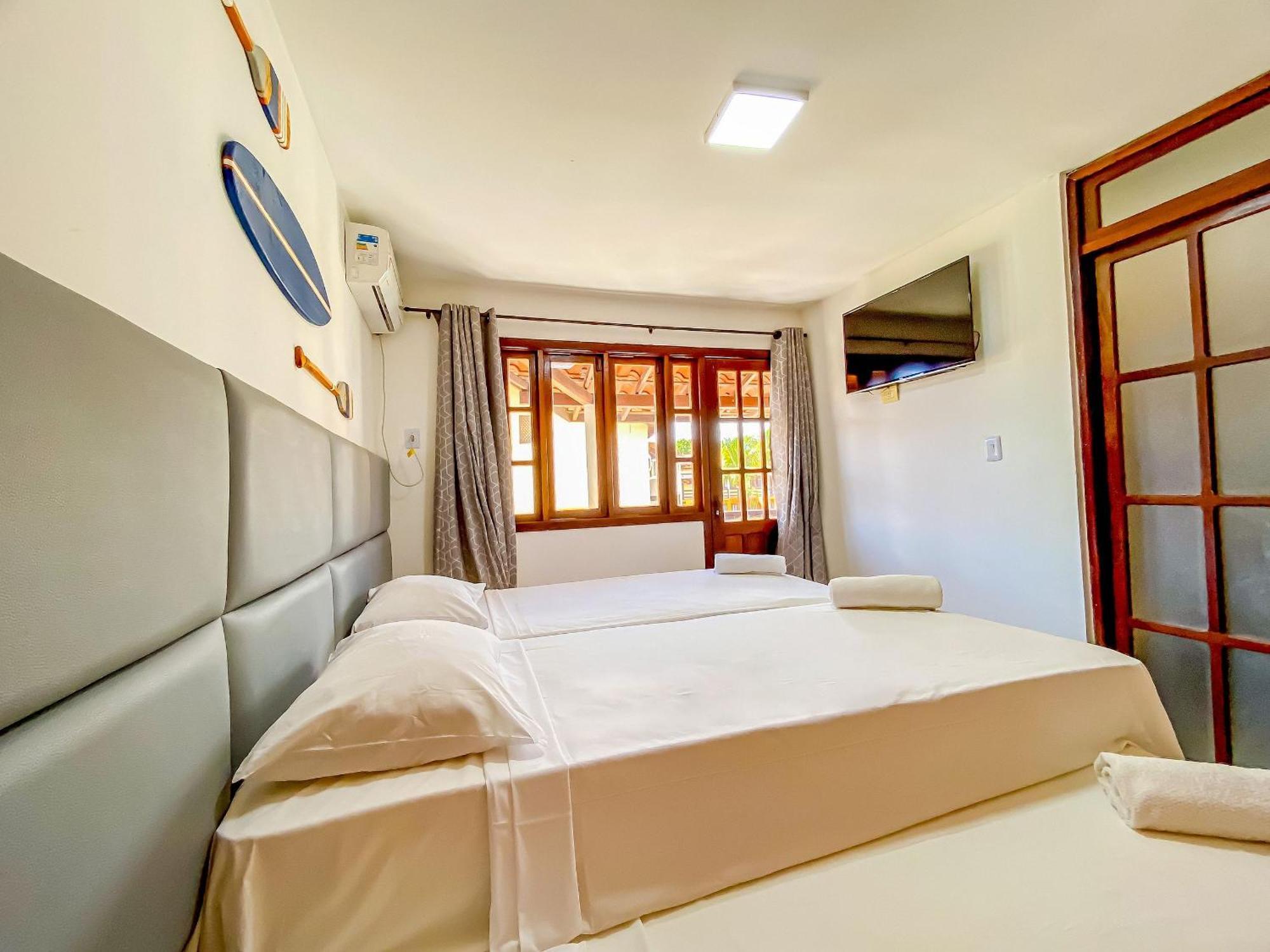 Taperapua Beachfront Suites: Axe Moi's Private Bbq & Pool Retreat Holiday home Porto Seguro