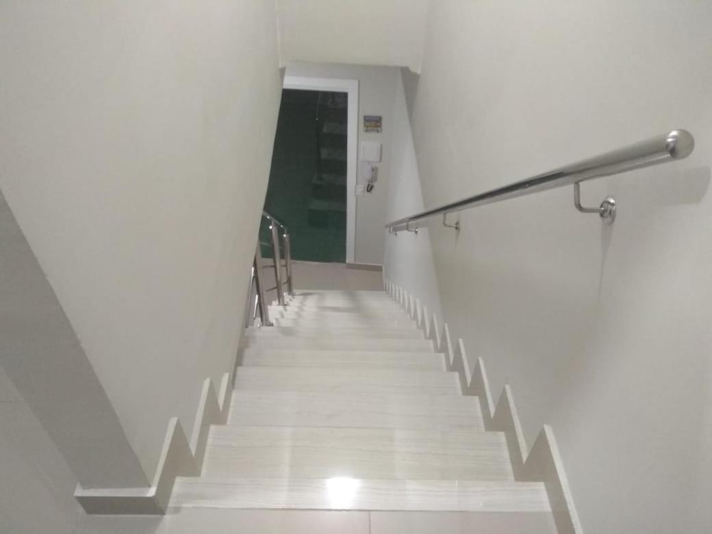 Duplex Em Com Piscina A 8 Minutos Praias