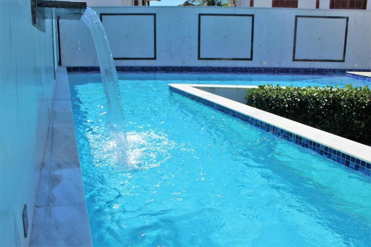 Excelente E Bem Montado Apartamento 2 Quartos, 150 Mts Da *