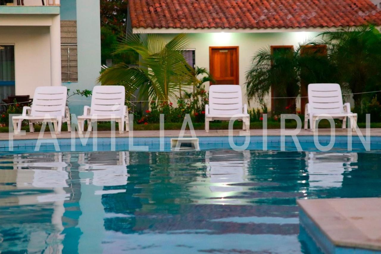 Flats A 100 Mts Da Apartment