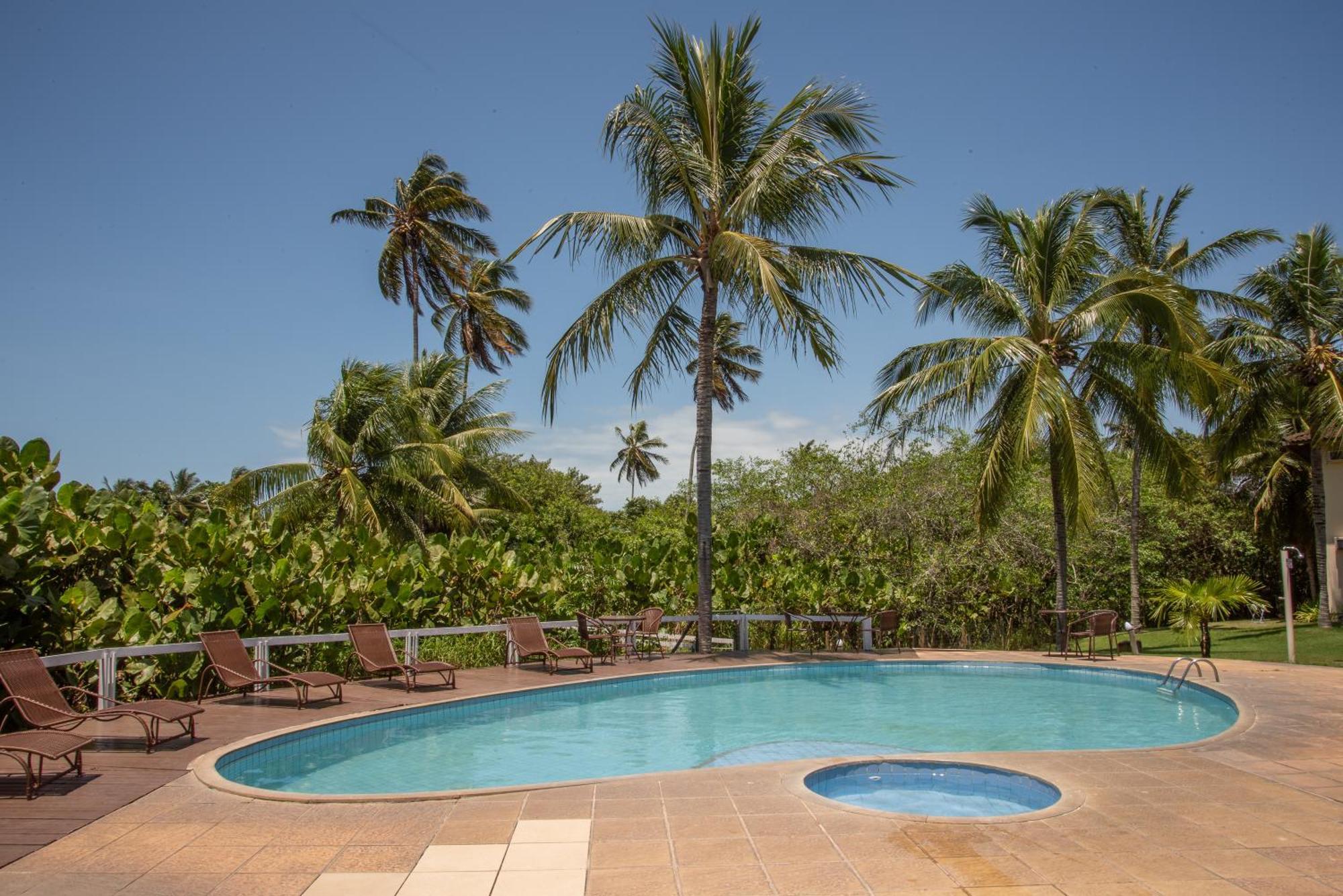 Em Frente A Praia De Taperapuan; Piscina; 1 Quarto; Wifi 300 Mbs; Estacionamento Gratuito 1 Veiculo Holiday home