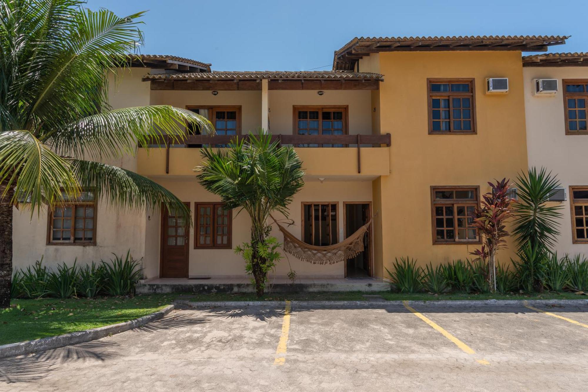 Holiday home Em Frente A Praia De Taperapuan; Piscina; 1 Quarto; Wifi 300 Mbs; Estacionamento Gratuito 1 Veiculo Porto Seguro