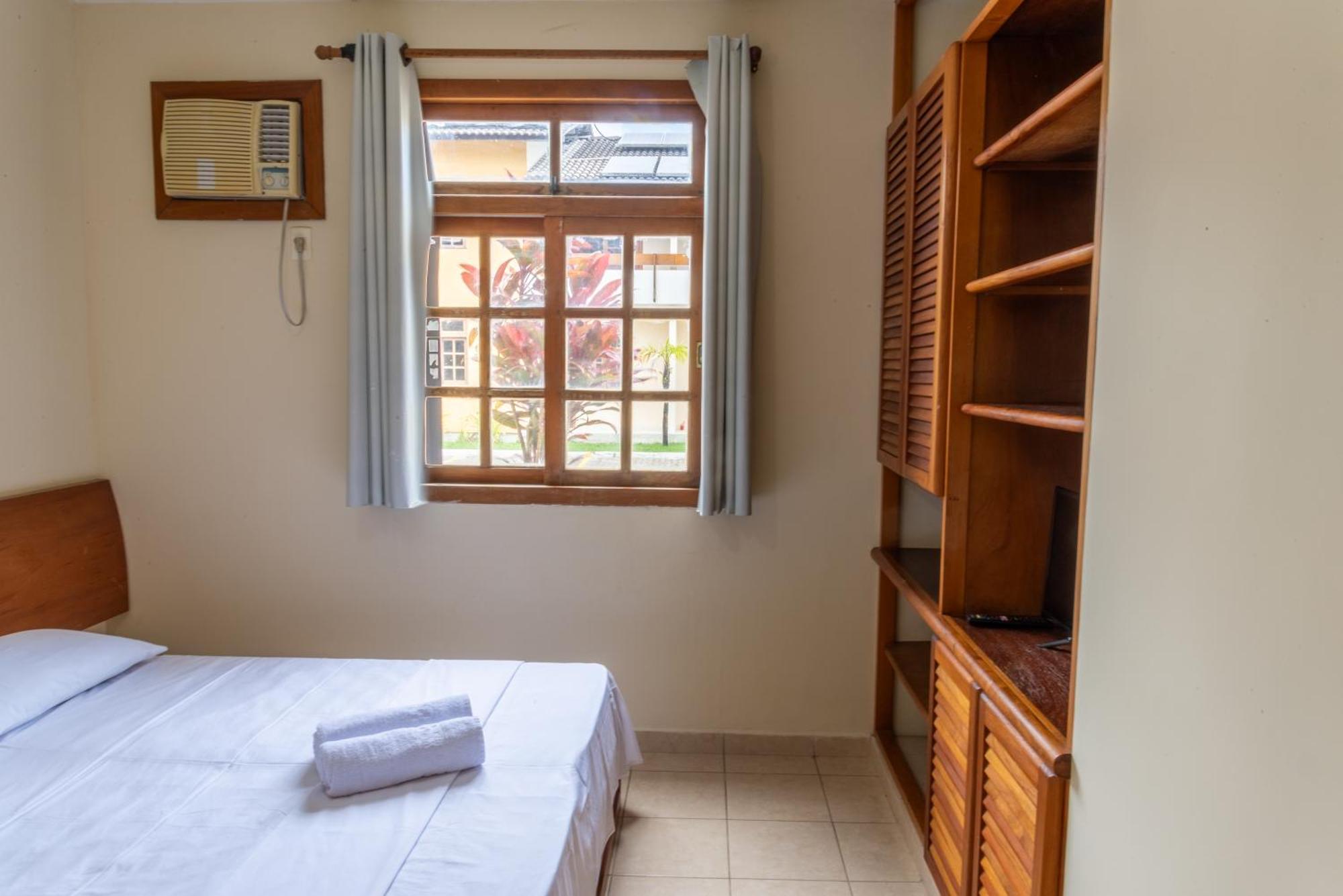 Holiday home Em Frente A Praia De Taperapuan; Piscina; 1 Quarto; Wifi 300 Mbs; Estacionamento Gratuito 1 Veiculo