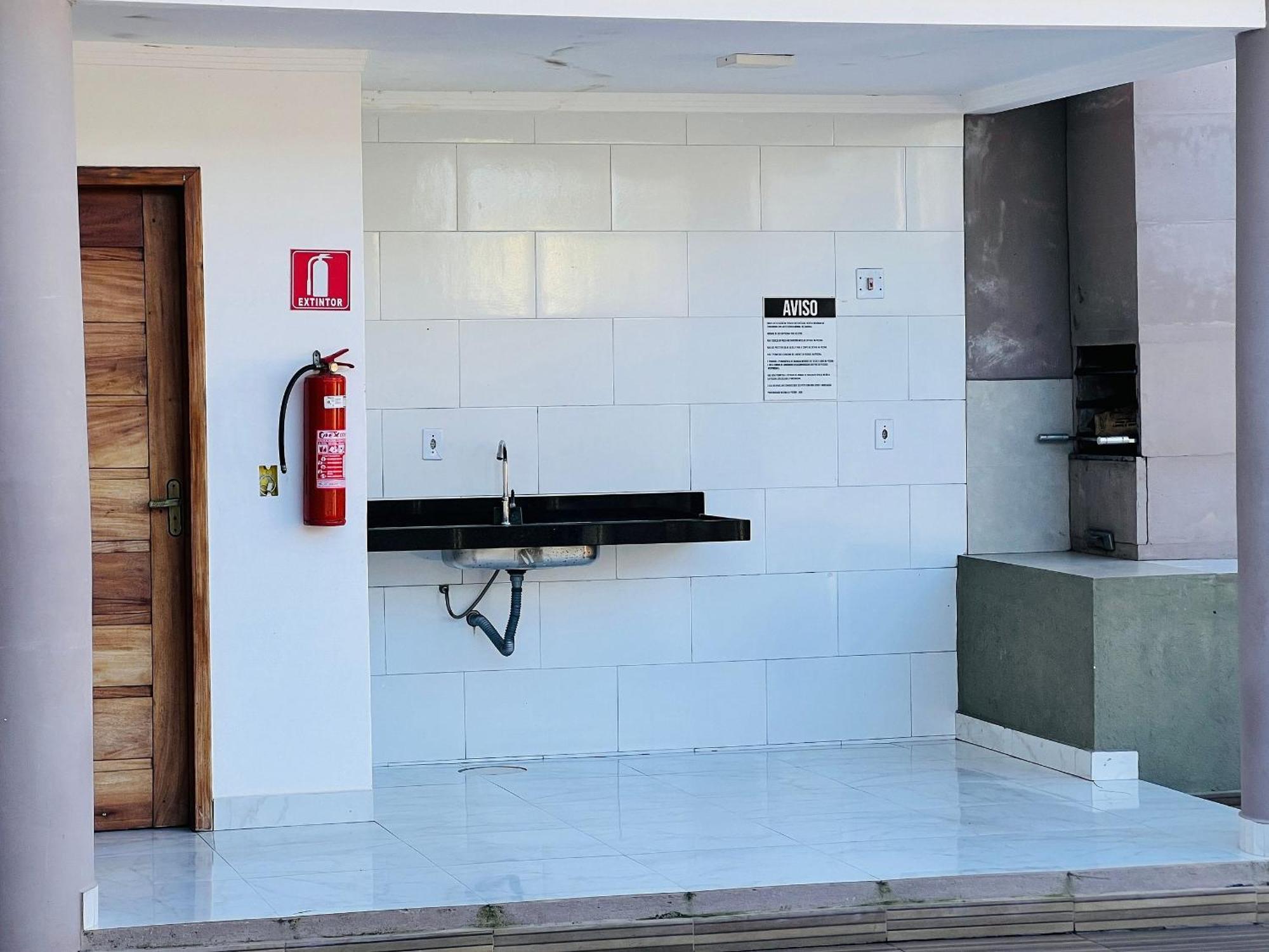 Apto 2/4 500m Da Praia De Taperpuan * Porto Seguro