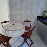 Casa Ampla Com 3 Quartos E Piscina Com Hidromassagem