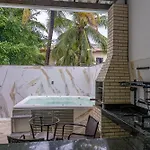 Casa 4 Suites Com Hidromassagem