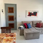 Apartamento Com Piscina