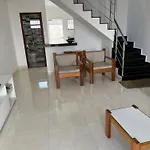 Minha Casa, Sua Casa