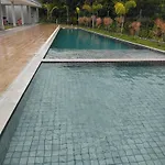 Apartamento 2 Quartos Condominio Com Piscina
