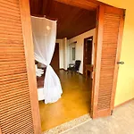 Pousada Arraial Colonial, Localizada No Centrinho E De Facil Acesso A Praia E A Rua Mucuge