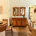 Casa Espacosa Em Porto - Condominio Com Piscina