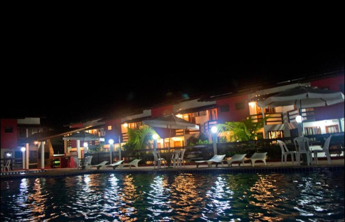 Apartamento Residencial Mont Sinai Em Taperapuan - Ba *