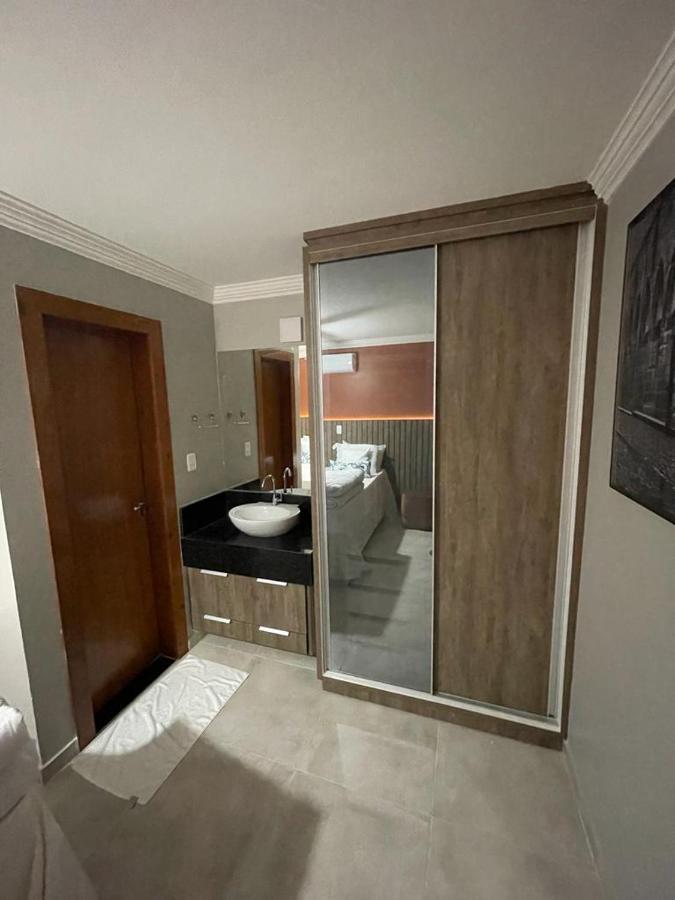 Casa de férias Residencial Monte Oliveiras - Casa Buriti *