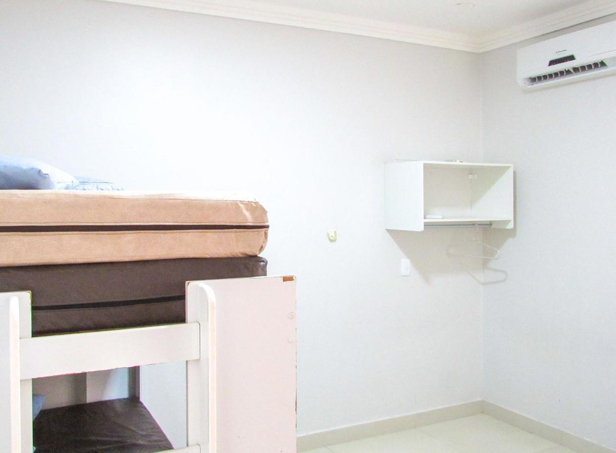 Apto 4 Com Piscina E Wi-fi A 150 M Da Mundai Apartamento