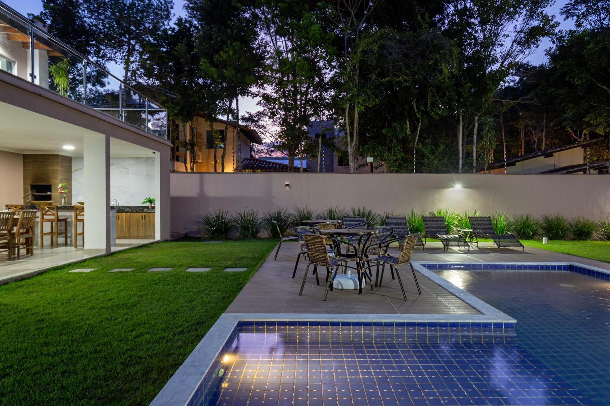 Casa de férias Kalug - Casa Espacosa Com 4 Quartos, Piscina Privativa, Area Gourmet, Garagem E Maquina De Lavar Porto Seguro