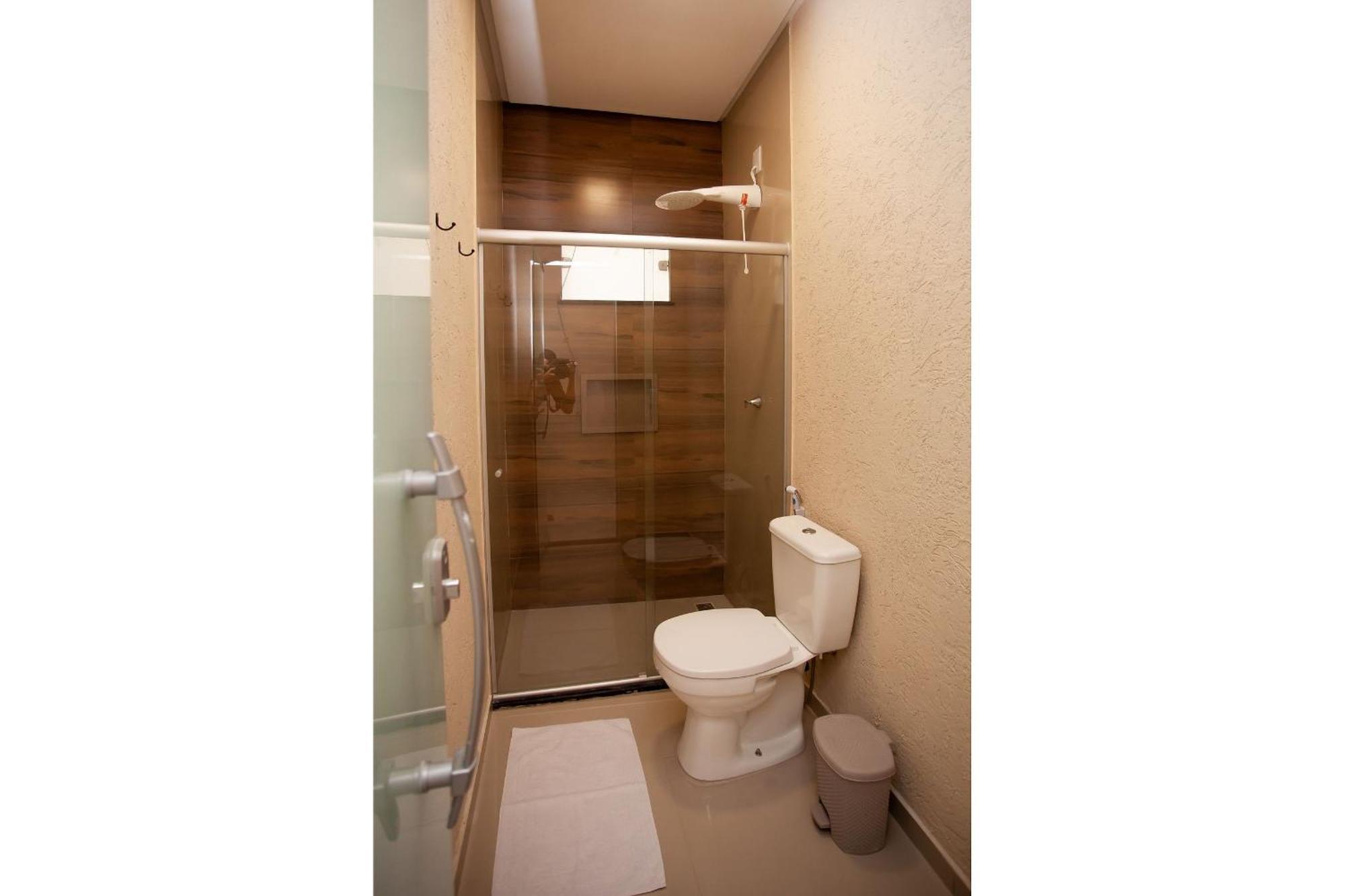 Guest house Kalug - Flats Com Wi-fi 350mbps A 5min Da Do Parracho *