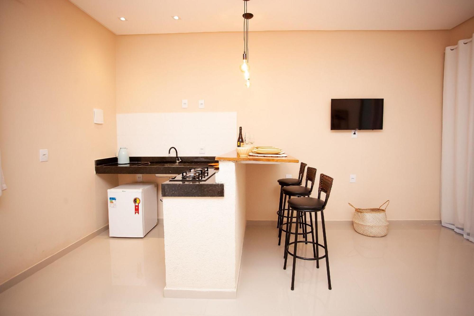 Kalug - Flats Com Wi-fi 350mbps A 5min Da Do Parracho *