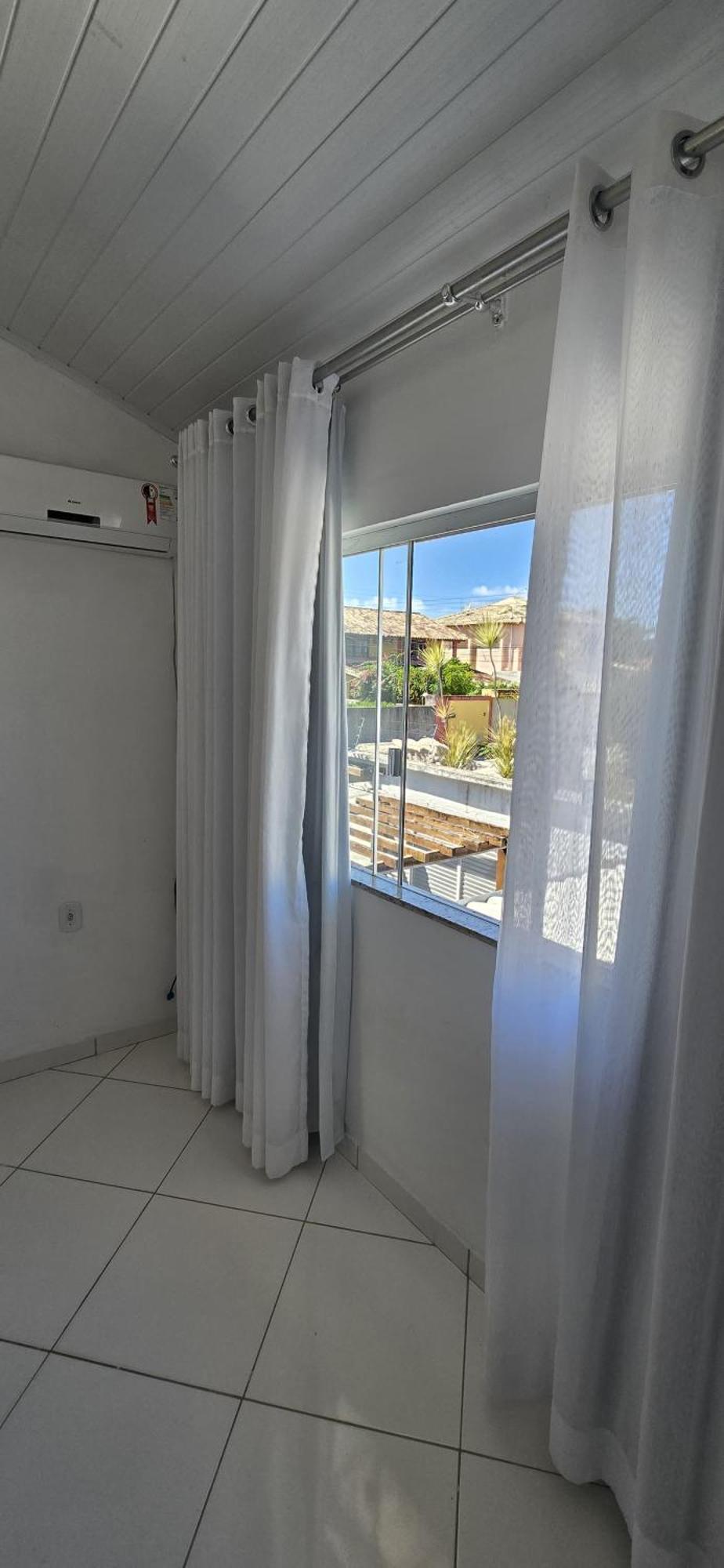 Casa de férias Casa Beija Flor - 03 Quartos Com Suite, Piscina E Area De Churrasco, Luxo Totalmente Privativa