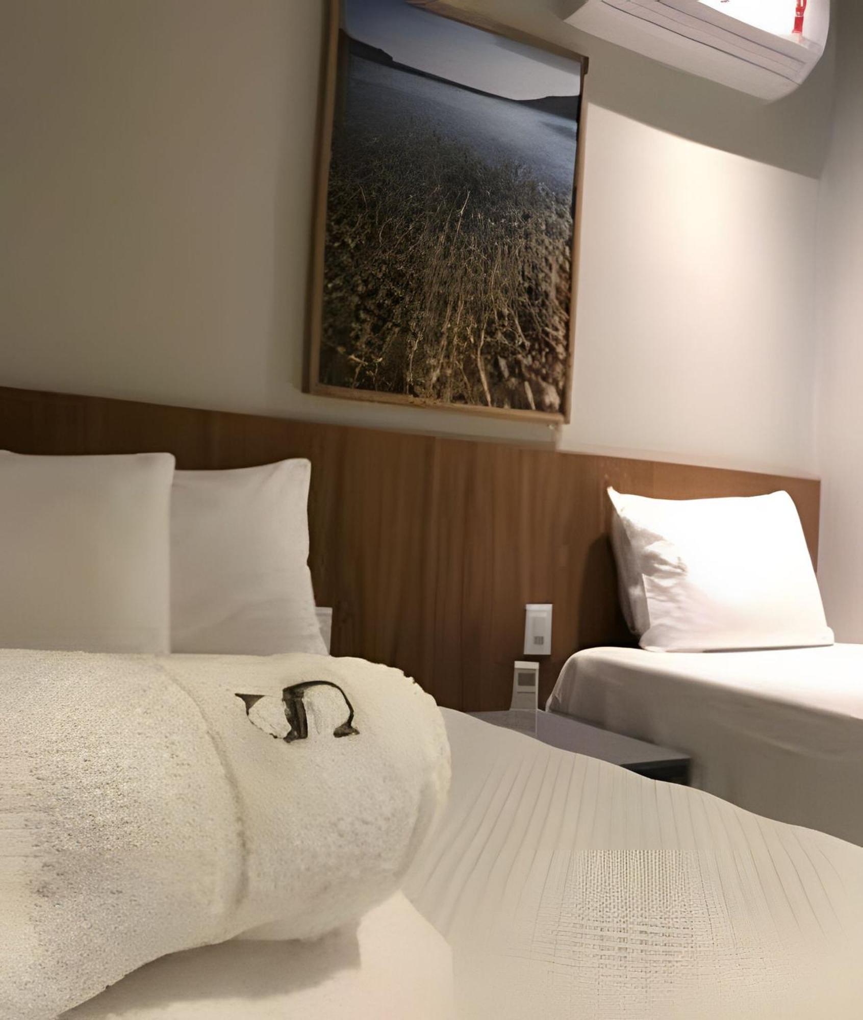Apartamento Residencial Da Praia, Com Piscina, 500m De Taperapuan
