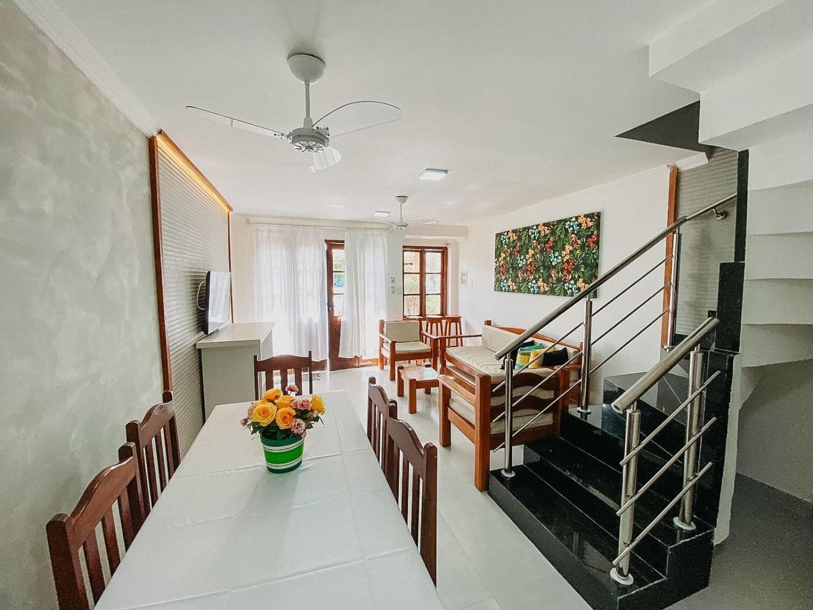 Casas No Residencial Moradas De Israel, Com 3 Porto Seguro