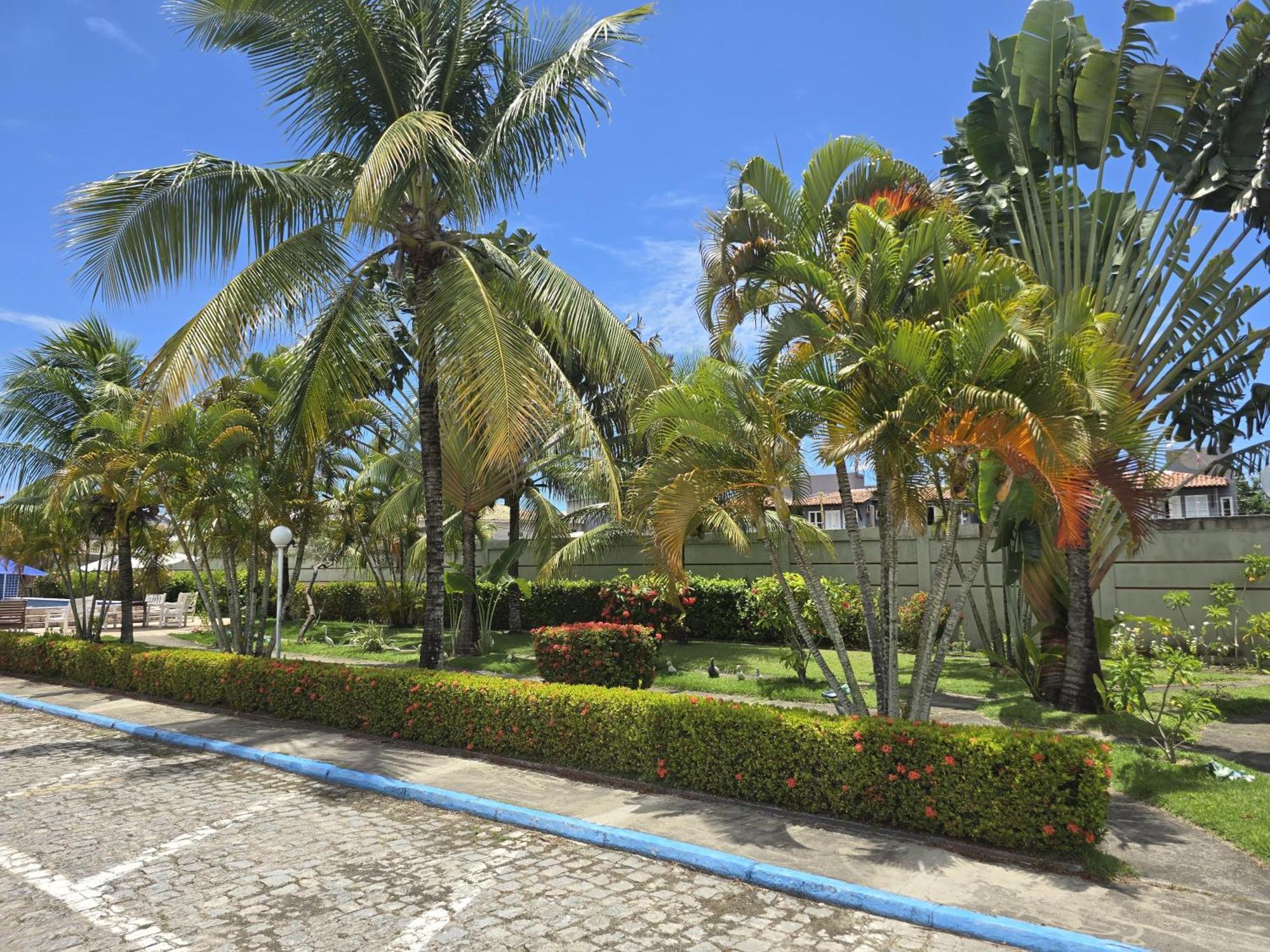 Apartment Apto Terreo Mobiliado Com Piscina - 400m Da De Taperapuan, Proximo Ao Axe Moi- Golden Dolphin *