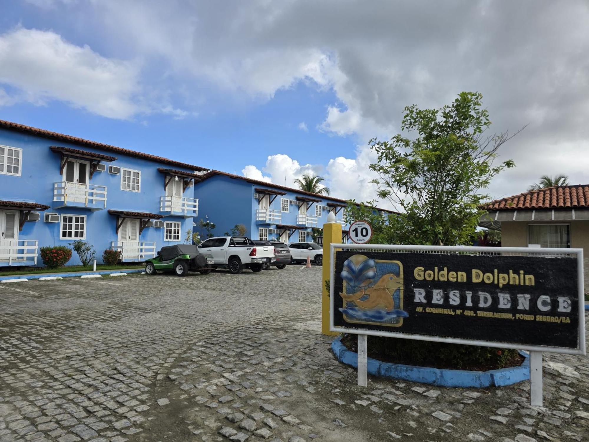 Apto Terreo Mobiliado Com Piscina - 400m Da De Taperapuan, Proximo Ao Axe Moi- Golden Dolphin *