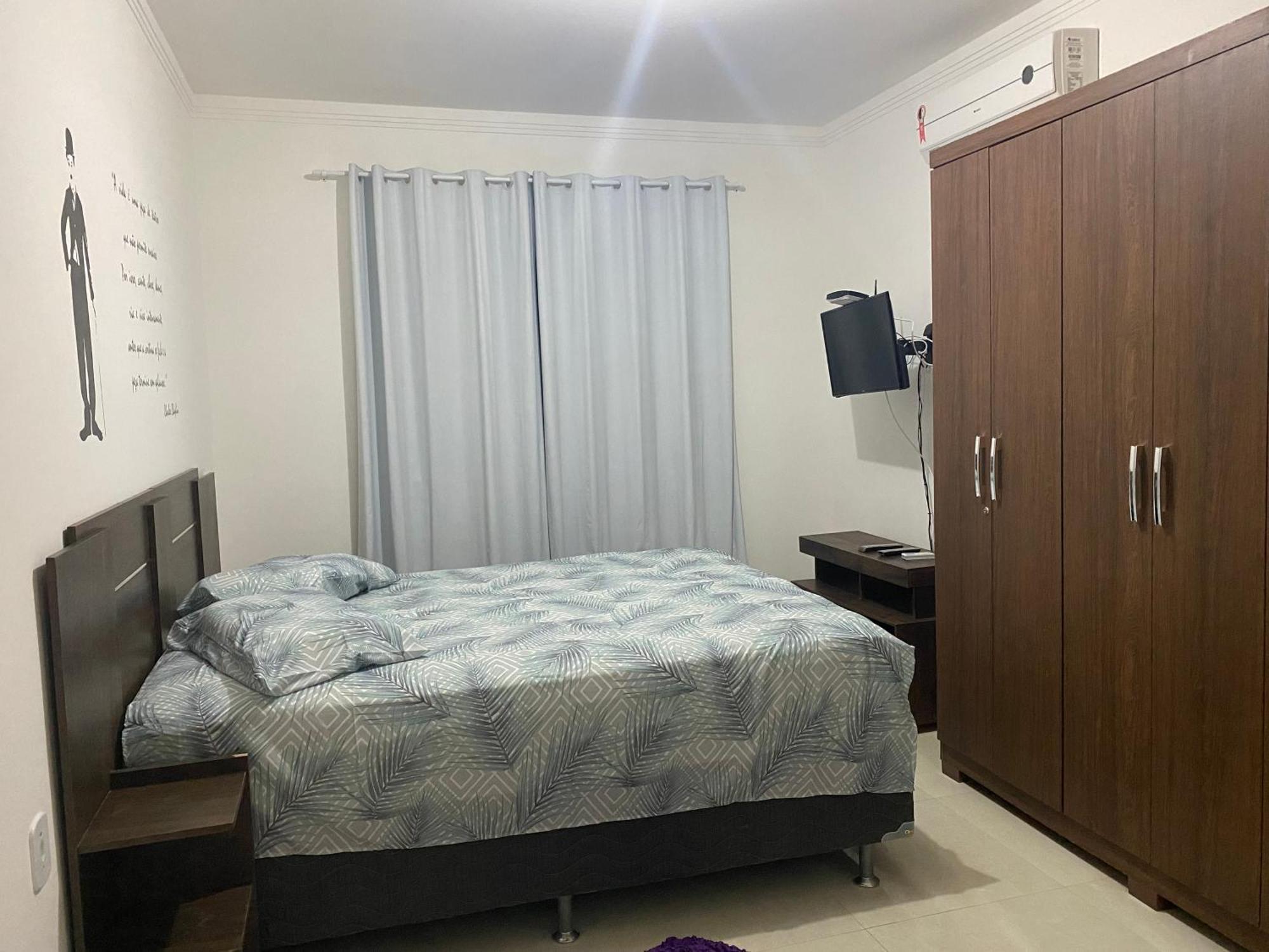 Minha Casa, Sua Casa Apartment