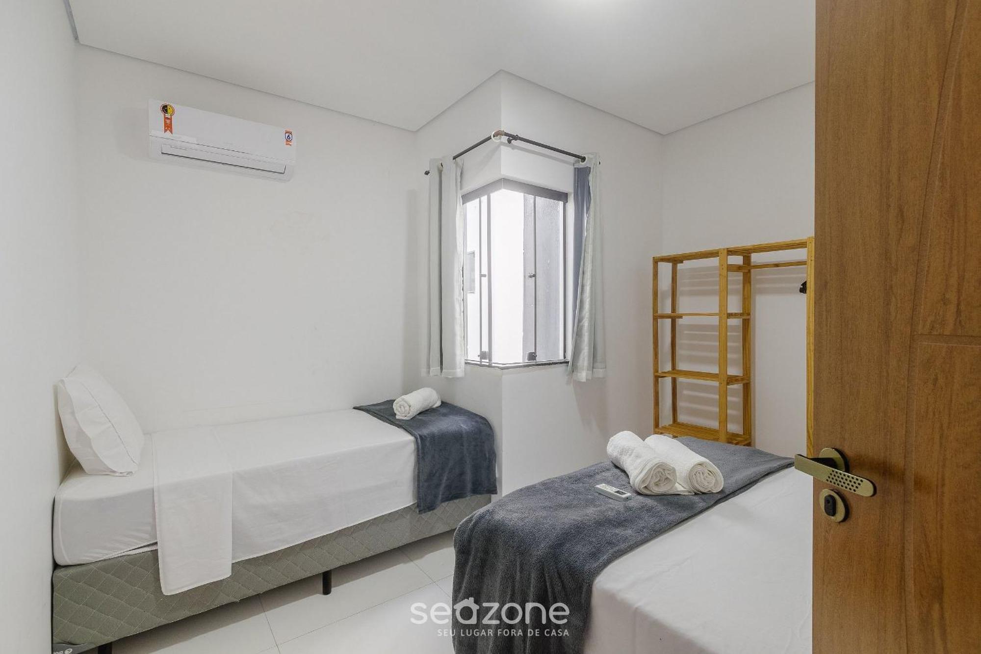 Em Com Piscina - Porto Seg. - Ptr Casa de férias *