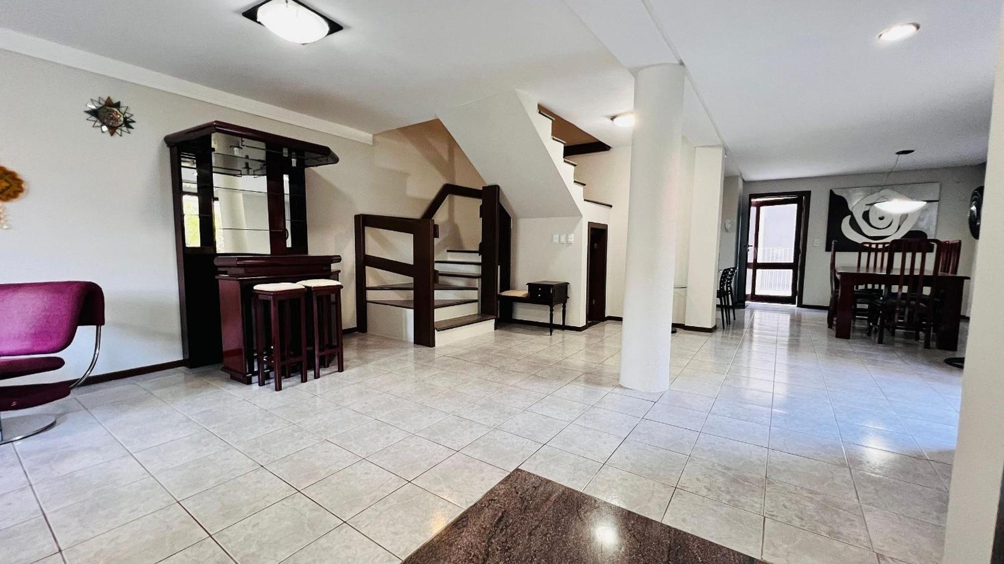 Casa de férias Casa Individual Ampla Com 03 400m Da Porto Seguro
