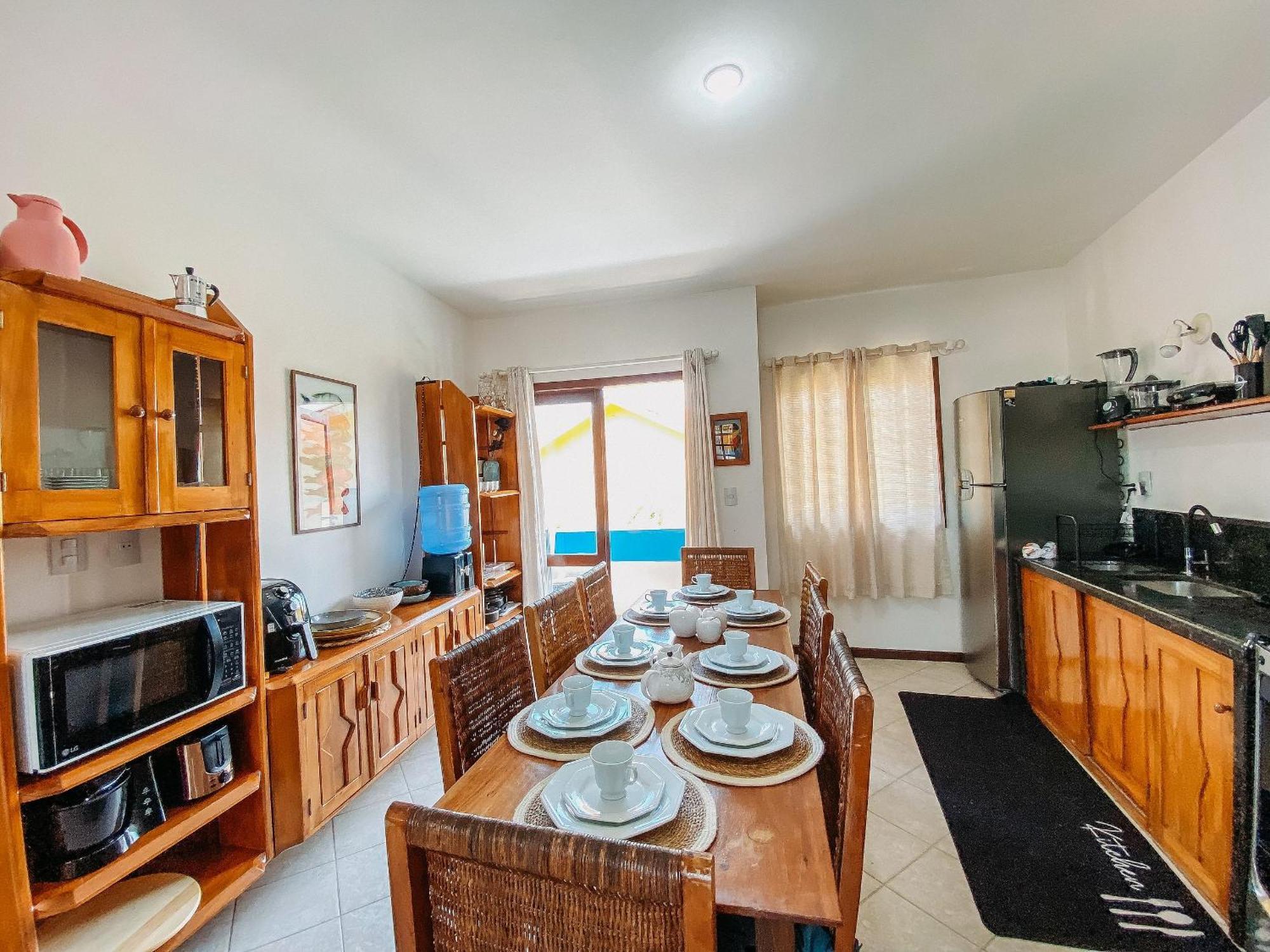 Aptos Com 3 Quartos Sendo 1 Suite, No Residencial Lacorte, Com Piscina, Area Gourmet Localizado A Poucos Metros Da De Taperapua