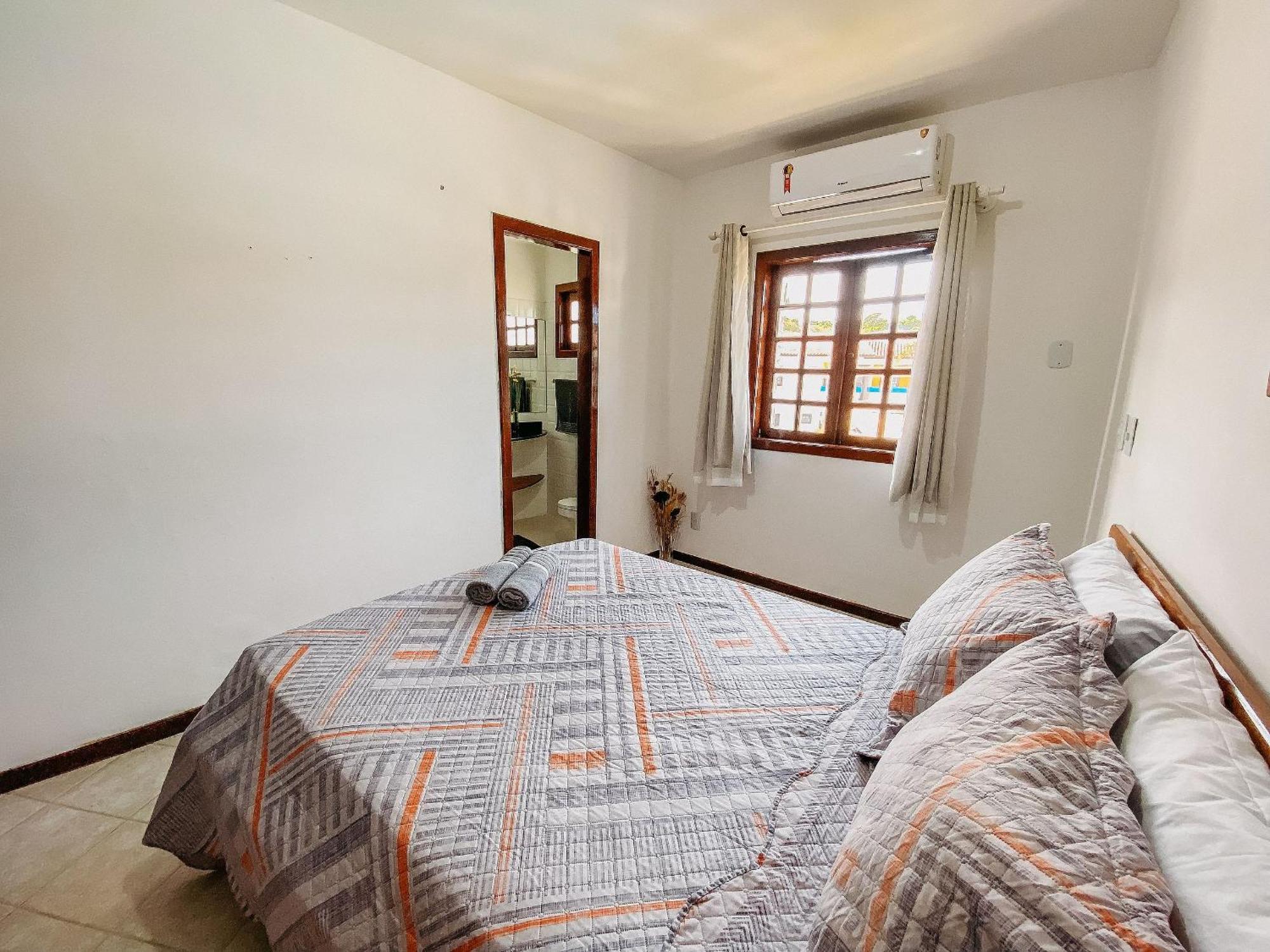 Aptos Com 3 Quartos Sendo 1 Suite, No Residencial Lacorte, Com Piscina, Area Gourmet Localizado A Poucos Metros Da De Taperapua * Porto Seguro