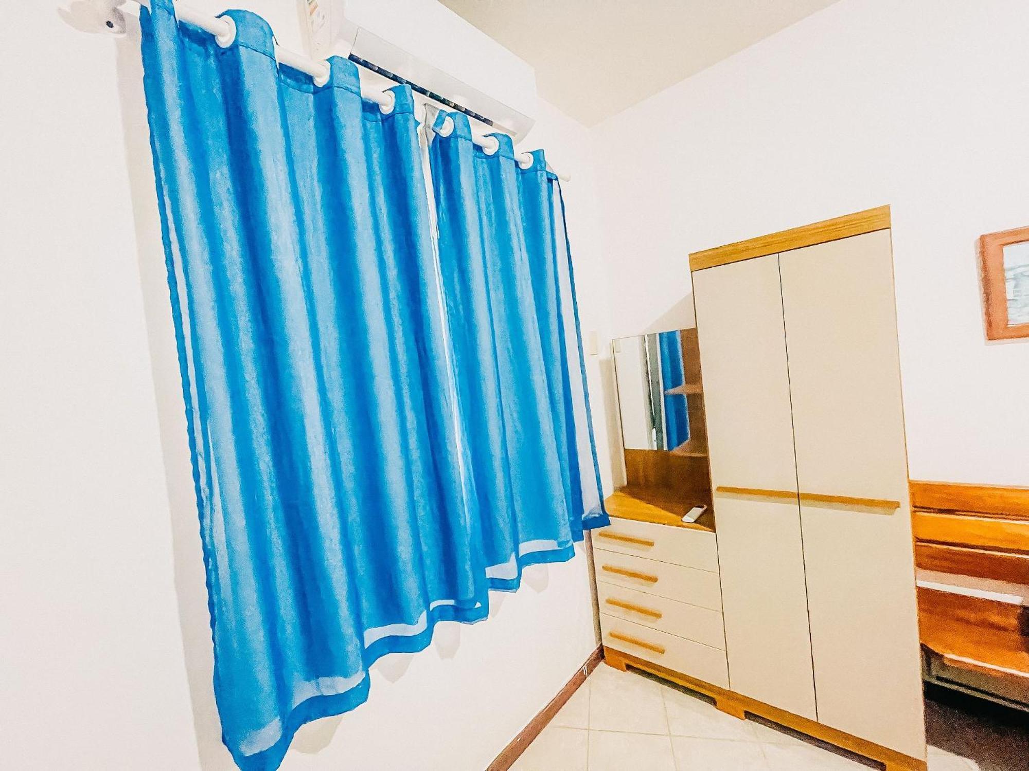 Aptos Com 3 Quartos Sendo 1 Suite, No Residencial Lacorte, Com Piscina, Area Gourmet Localizado A Poucos Metros Da De Taperapua