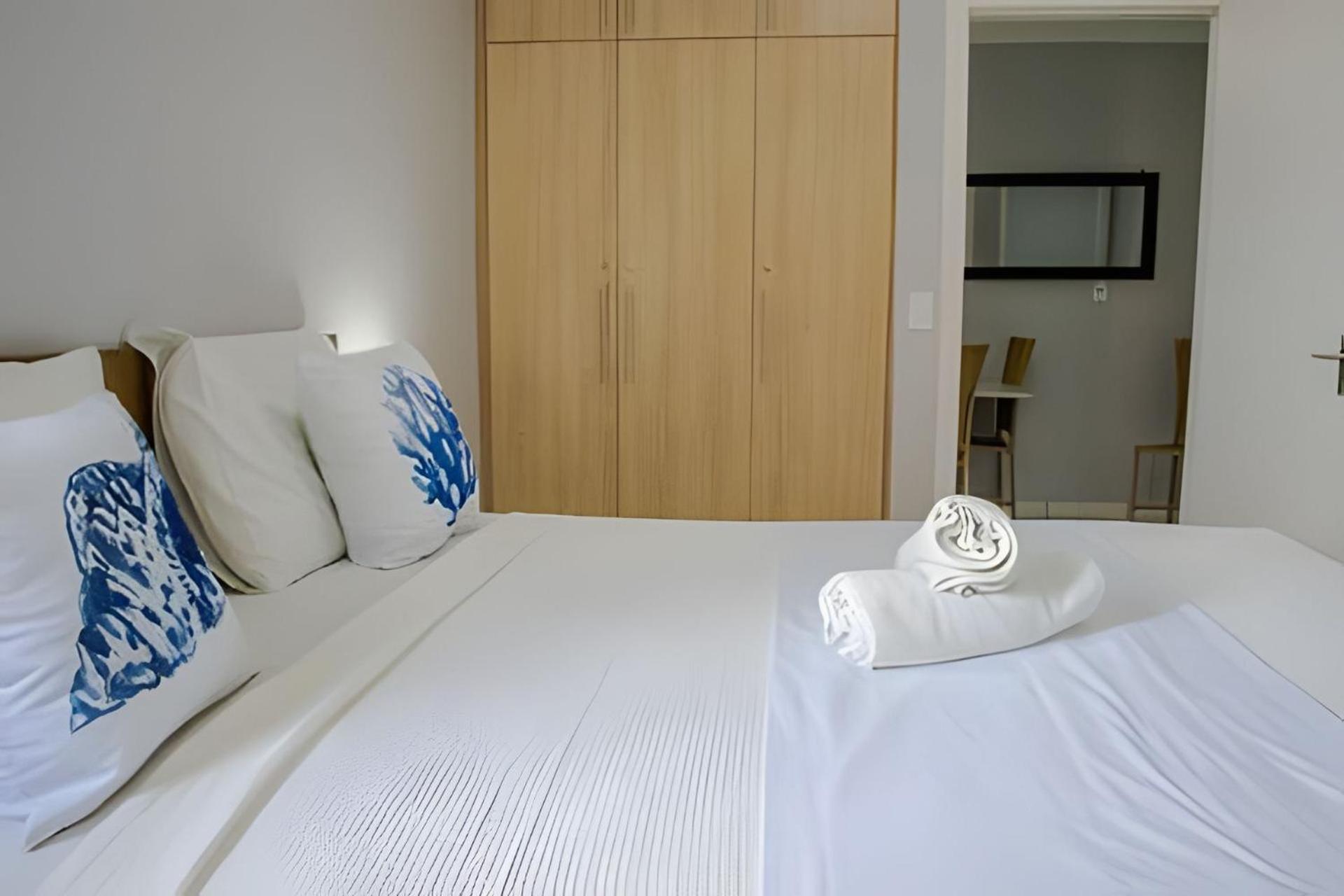 500M Praia De Taperapuan; 2 Quartos; Wifi 300Mbs; 2 Pavimento; Churrasqueira; Chuveirao; Estacionamento Gratuito 1 Carro Holiday home *