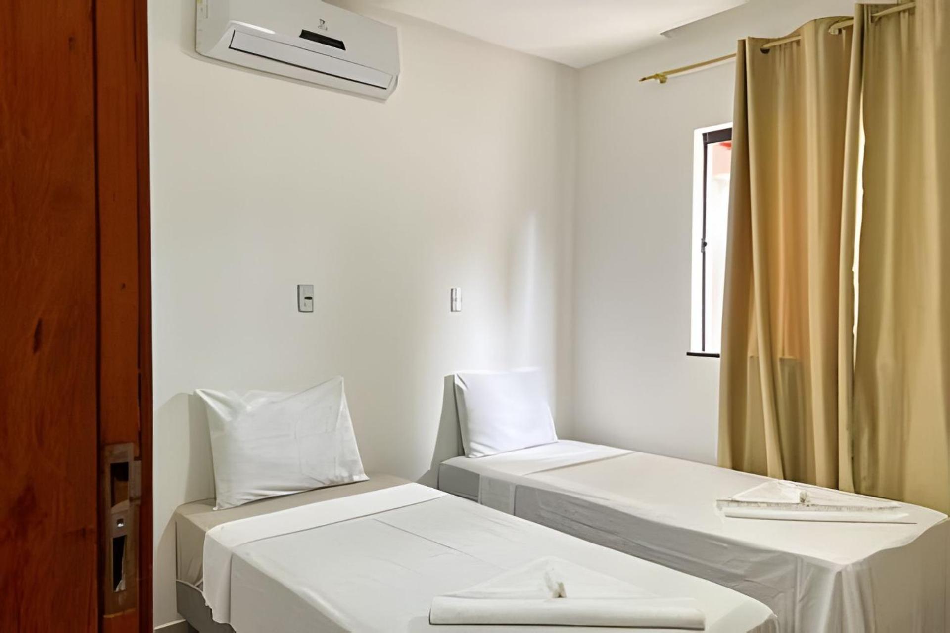 700m Da Praia; 2 Suites; Wifi 300 Mbs; Piscina; Churrasqueira; Estacionamento Gratuito 1 Carro Porto Seguro