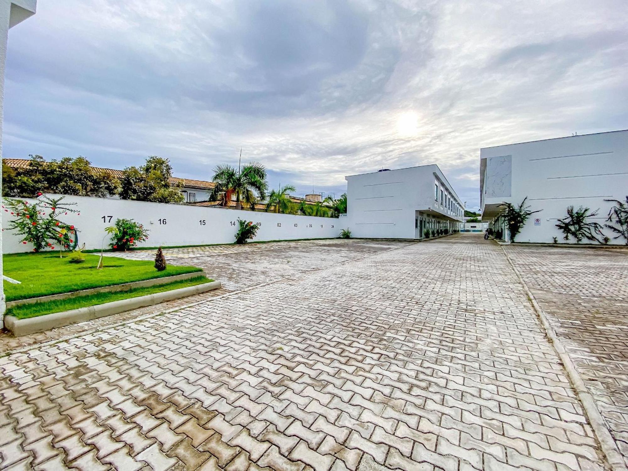 Casa de férias Casa Com 4 Quartos Em Com Piscina E Area Gourmet Proximo A De Taperapua *