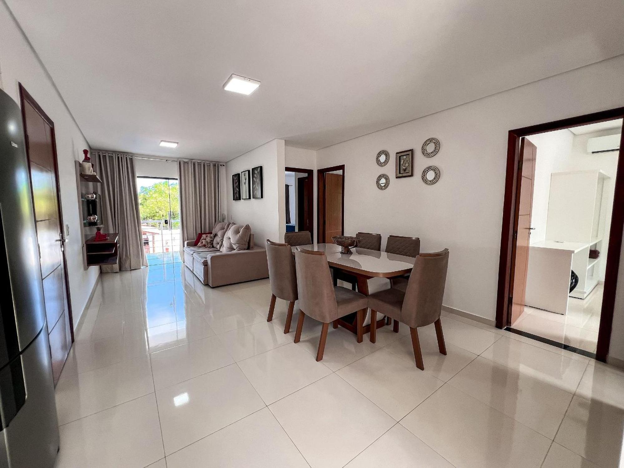 Taperapua Beachside Retreat: Poolside With Ocean-view Balcony *