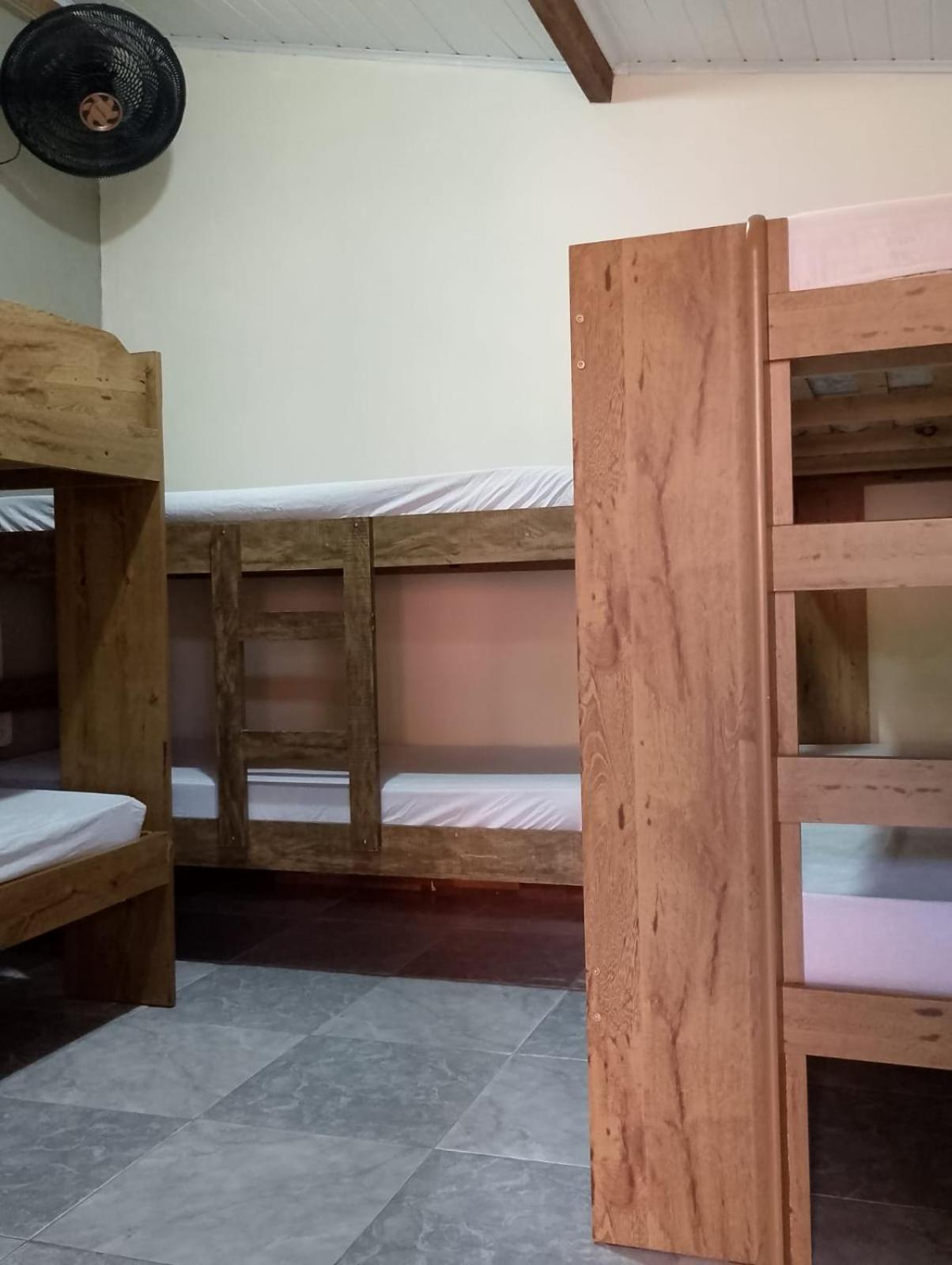 Tiwa E - 24h Hostel *