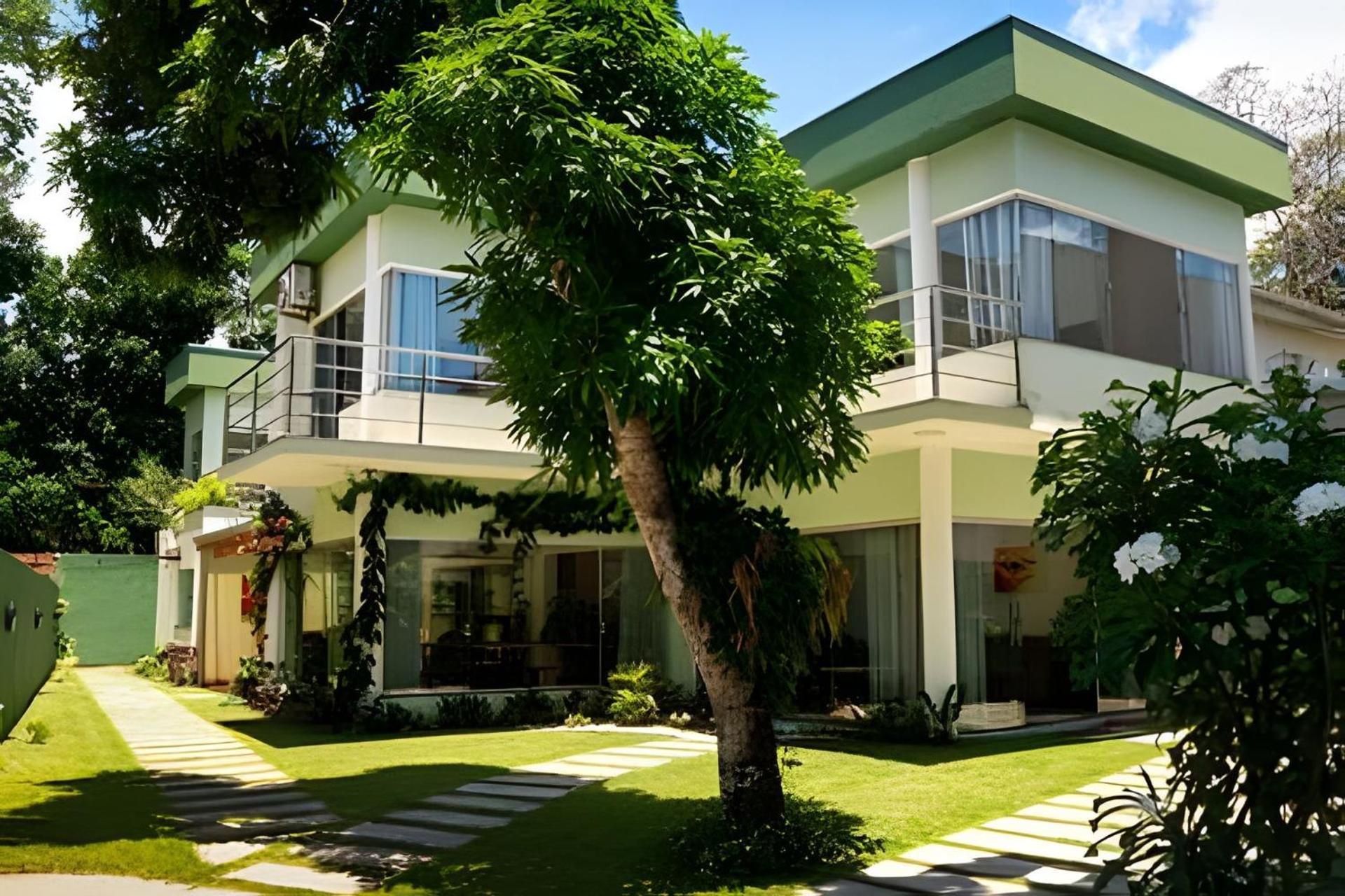 Casa de férias Casa - Cinco Suites, Cond. Piscina,1.3km Do Centro *